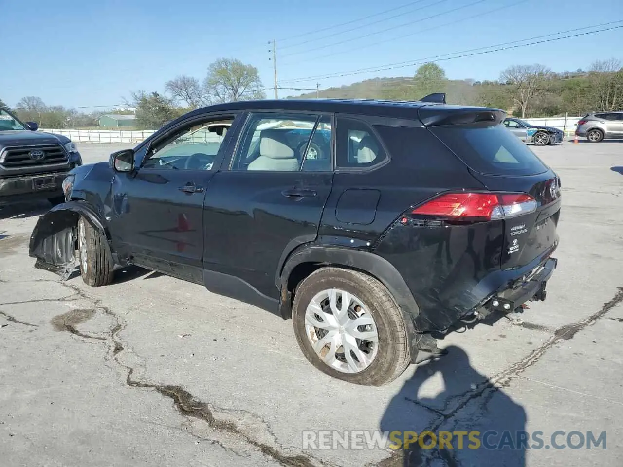 2 fotografías del automóvil dañado 7MUAAAAG8RV101872 TOYOTA COROLLA CR 2024