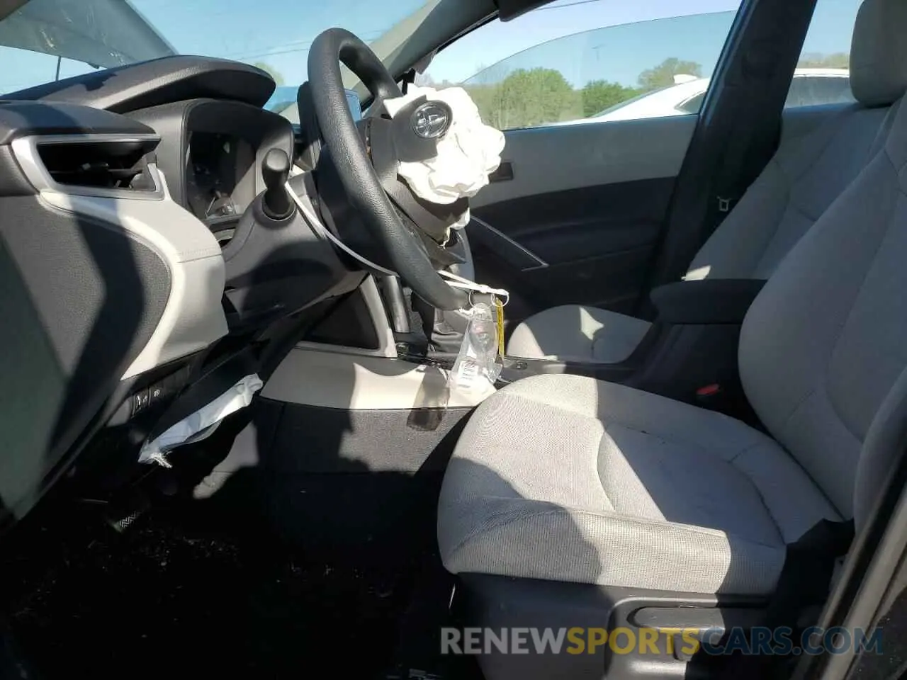 7 fotografías del automóvil dañado 7MUAAAAG8RV101872 TOYOTA COROLLA CR 2024
