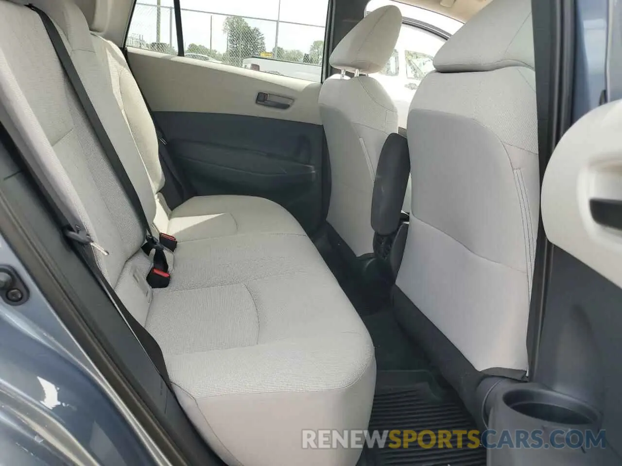 11 fotografías del automóvil dañado 7MUBAAAG5RV092892 TOYOTA COROLLA CR 2024