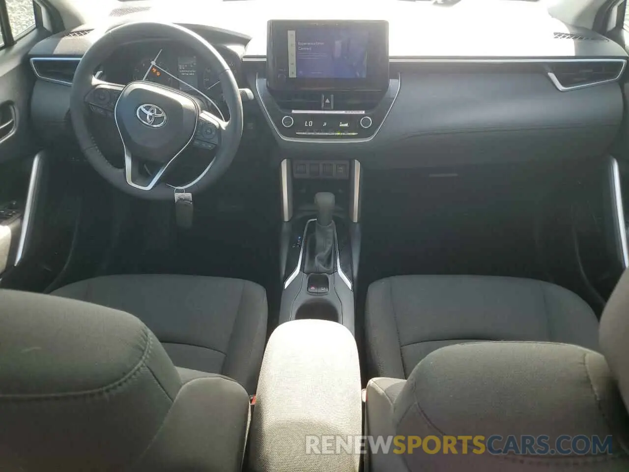 8 fotografías del automóvil dañado 7MUBAAAG7RV083286 TOYOTA COROLLA CR 2024