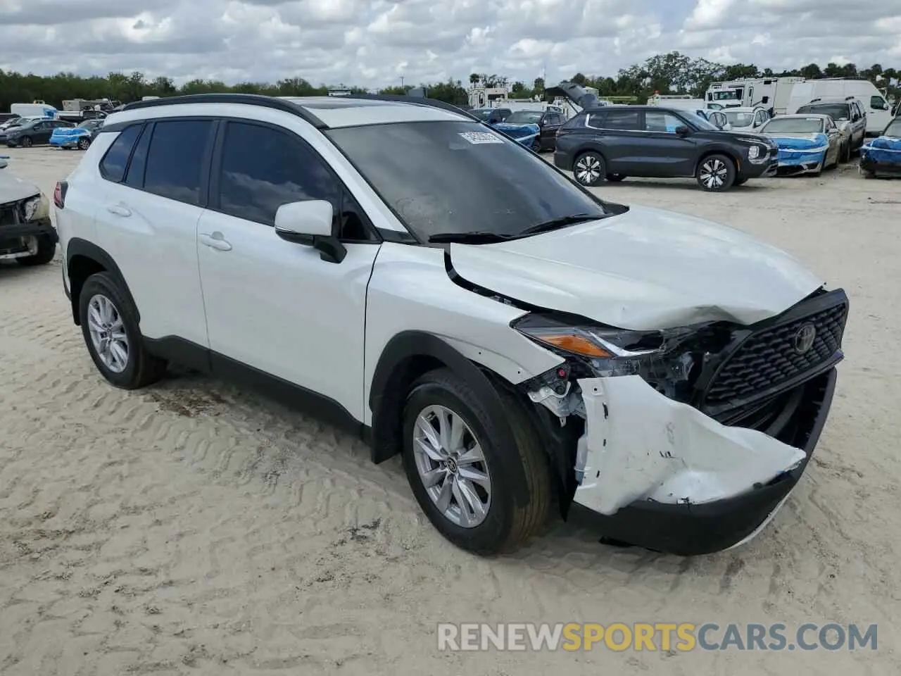 4 fotografías del automóvil dañado 7MUBAAAG9RV110858 TOYOTA COROLLA CR 2024