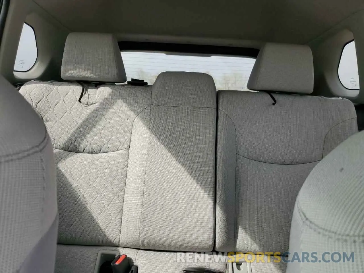 10 fotografías del automóvil dañado 7MUBAABG6RV088784 TOYOTA COROLLA CR 2024