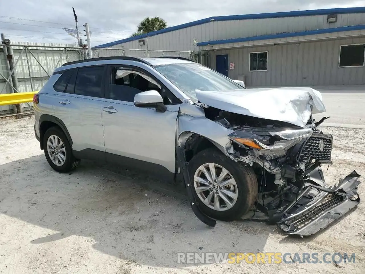 4 fotografías del automóvil dañado 7MUBAABGXRV101472 TOYOTA COROLLA CR 2024