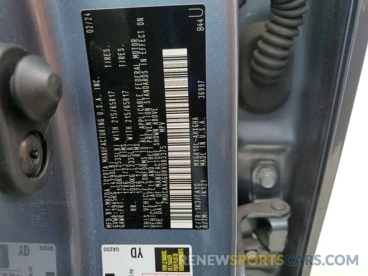 13 fotografías del automóvil dañado 7MUCAAAG0RV083375 TOYOTA COROLLA CR 2024