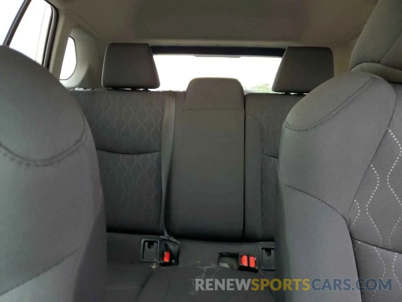 10 fotografías del automóvil dañado 7MUCAAAG2RV100676 TOYOTA COROLLA CR 2024