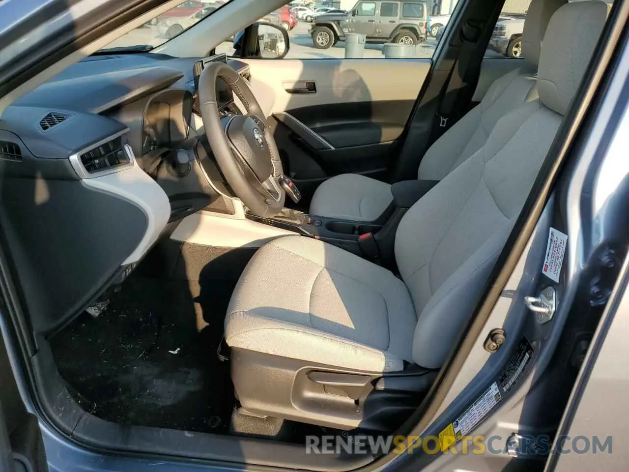7 fotografías del automóvil dañado 7MUCAAAG3RV094726 TOYOTA COROLLA CR 2024