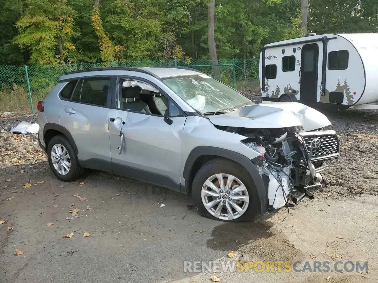 4 fotografías del automóvil dañado 7MUCAAAG4RV077689 TOYOTA COROLLA CR 2024