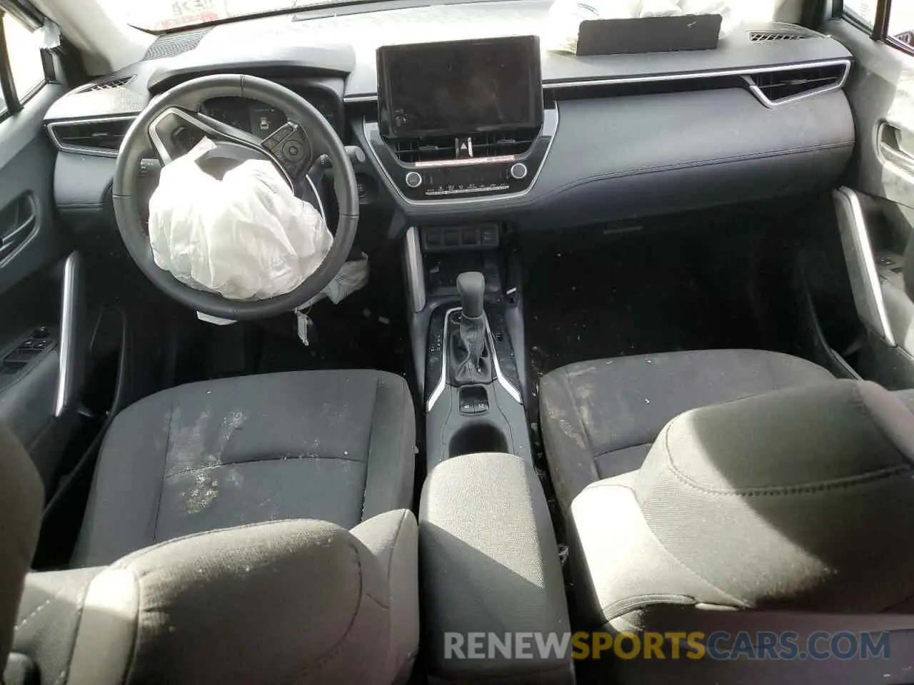 8 fotografías del automóvil dañado 7MUCAAAG4RV077689 TOYOTA COROLLA CR 2024