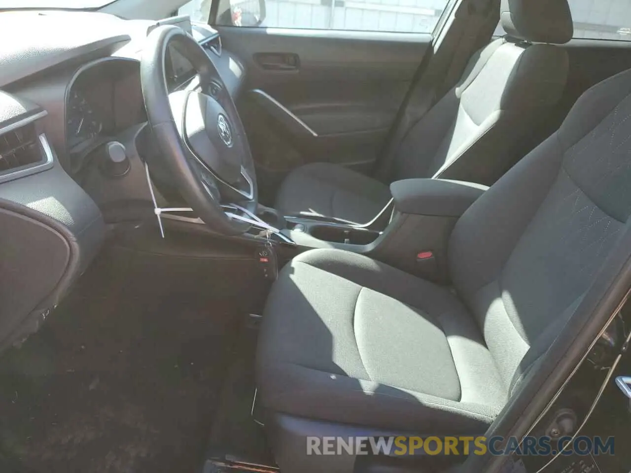 7 fotografías del automóvil dañado 7MUCAAAG5RV077555 TOYOTA COROLLA CR 2024