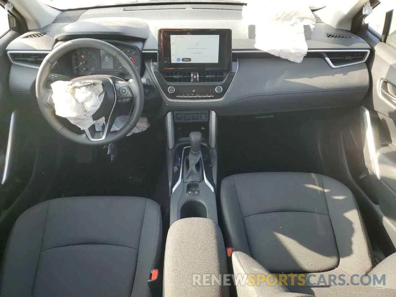 8 fotografías del automóvil dañado 7MUCAABG5RV105305 TOYOTA COROLLA CR 2024