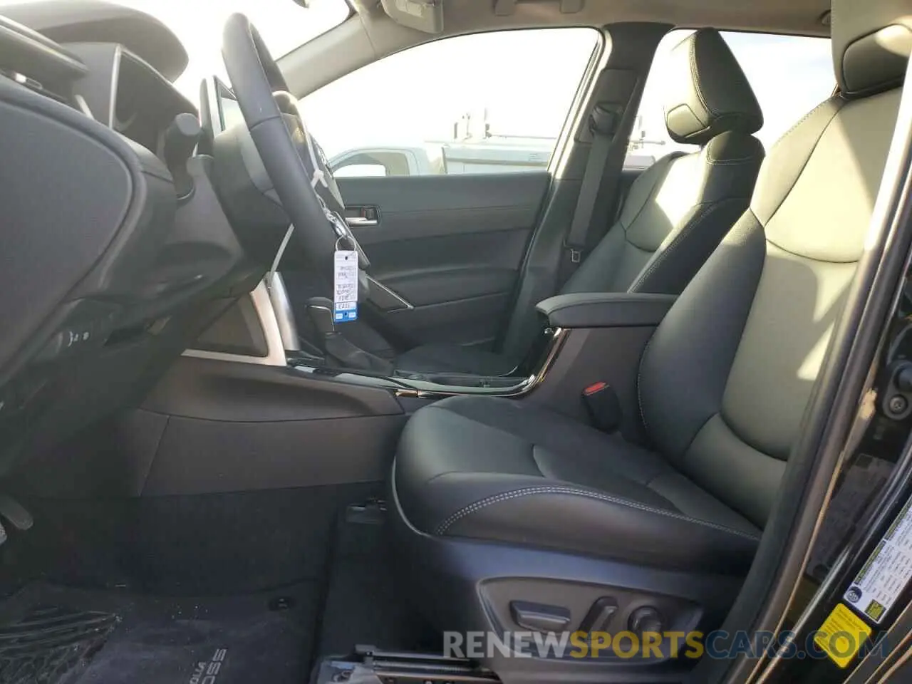 7 fotografías del automóvil dañado 7MUDAAAG1RV097418 TOYOTA COROLLA CR 2024