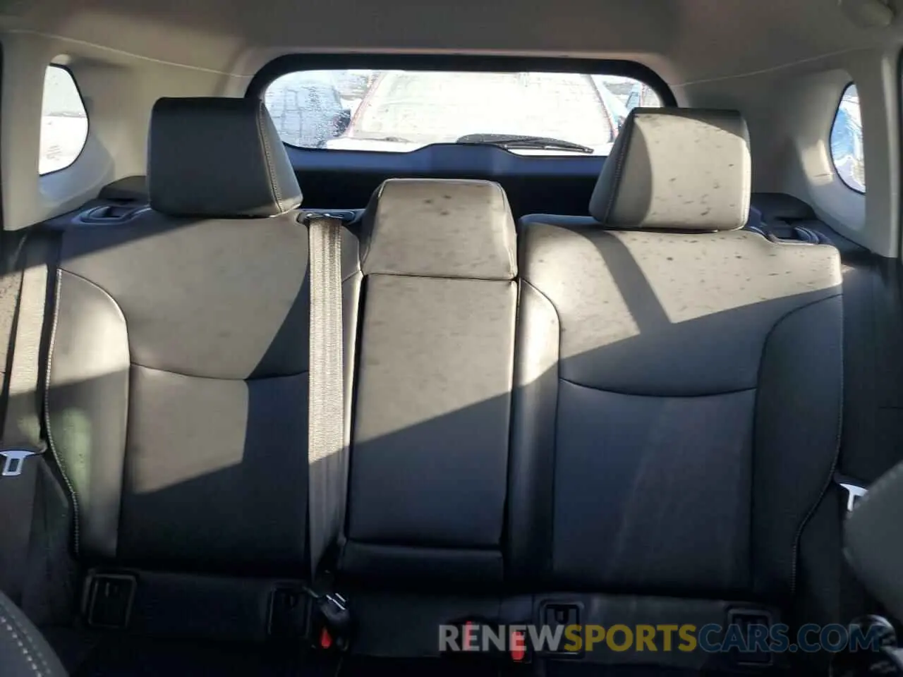 10 fotografías del automóvil dañado 7MUDAAAG2RV079381 TOYOTA COROLLA CR 2024