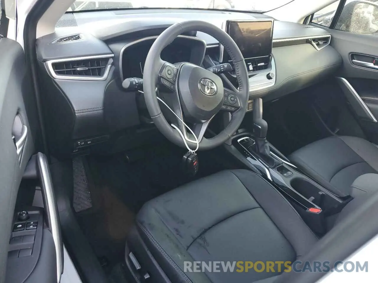 8 fotografías del automóvil dañado 7MUDAAAG7RV081997 TOYOTA COROLLA CR 2024