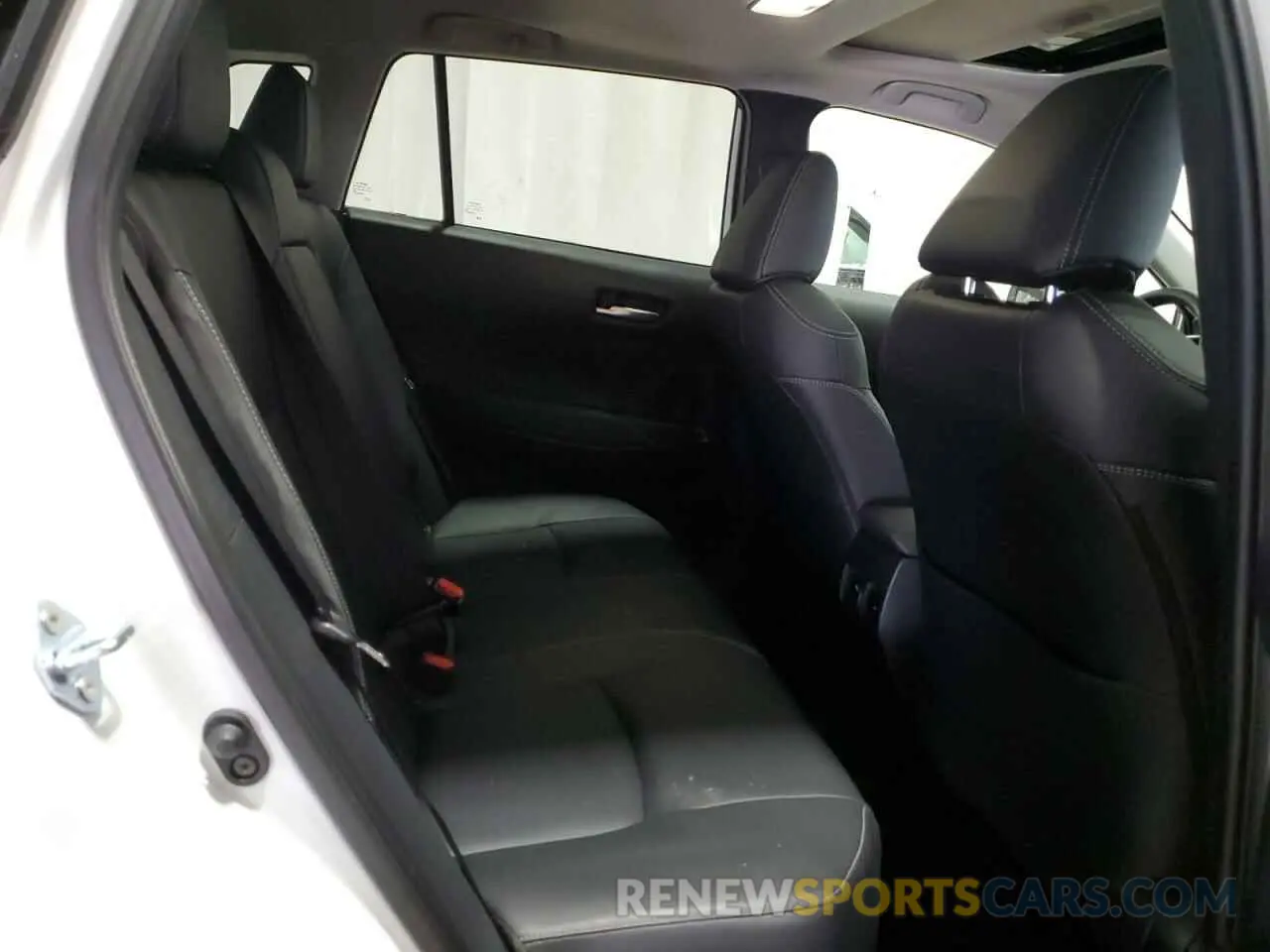 11 fotografías del automóvil dañado 7MUDAABG1RV085929 TOYOTA COROLLA CR 2024