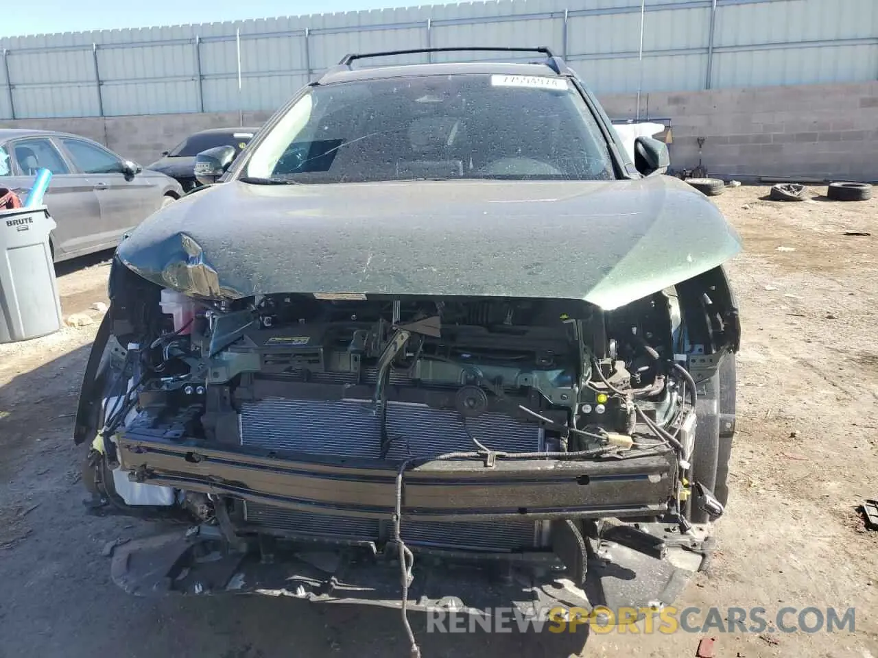 5 fotografías del automóvil dañado 7MUDAABG1RV092590 TOYOTA COROLLA CR 2024