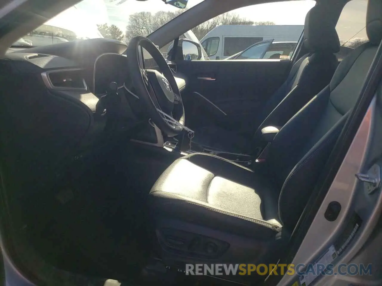7 fotografías del automóvil dañado 7MUDAABG2RV101328 TOYOTA COROLLA CR 2024