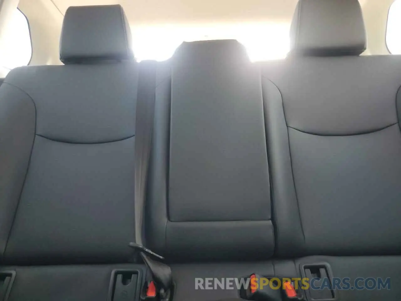 10 fotografías del automóvil dañado 7MUDAABG2RV106366 TOYOTA COROLLA CR 2024