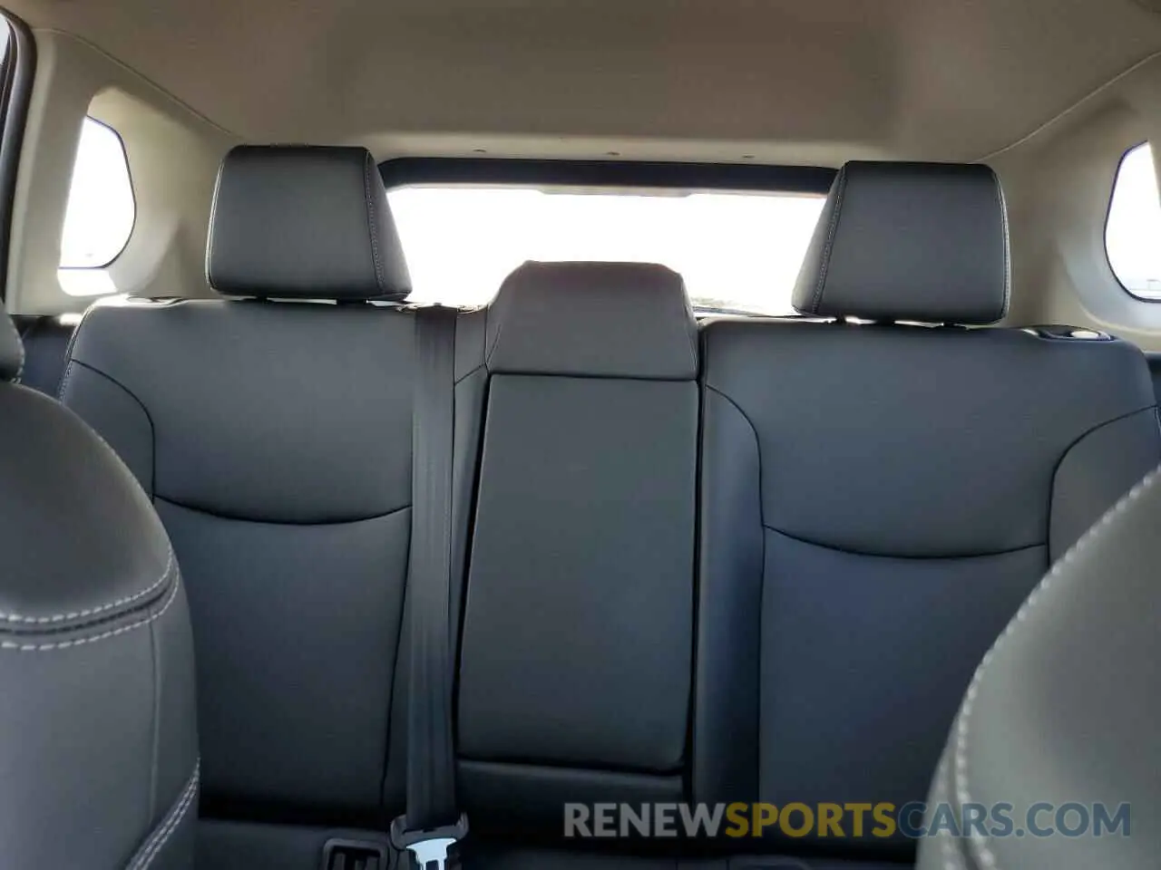 10 fotografías del automóvil dañado 7MUDAABG3RV080635 TOYOTA COROLLA CR 2024