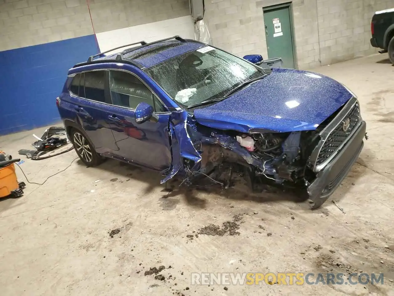 4 fotografías del automóvil dañado 7MUDAABG5RV089014 TOYOTA COROLLA CR 2024