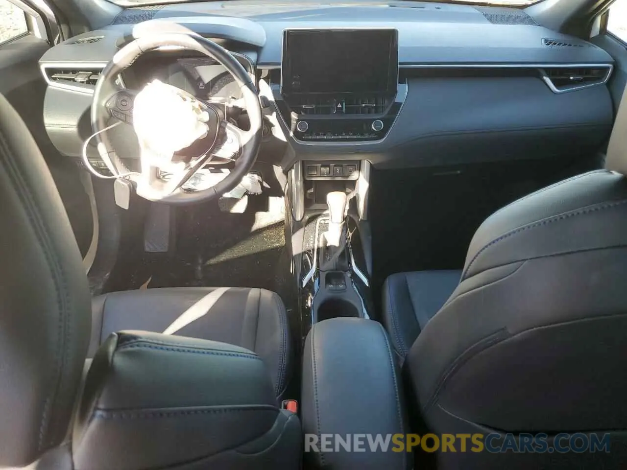 8 fotografías del automóvil dañado 7MUFBABG3RV021882 TOYOTA COROLLA CR 2024