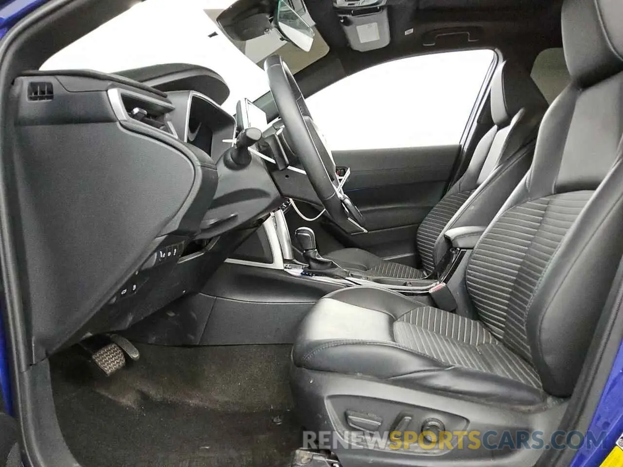 7 fotografías del automóvil dañado 7MUFBABG5RV021639 TOYOTA COROLLA CR 2024