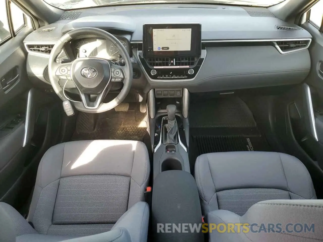 8 fotografías del automóvil dañado 7MUFBABG9RV025712 TOYOTA COROLLA CR 2024