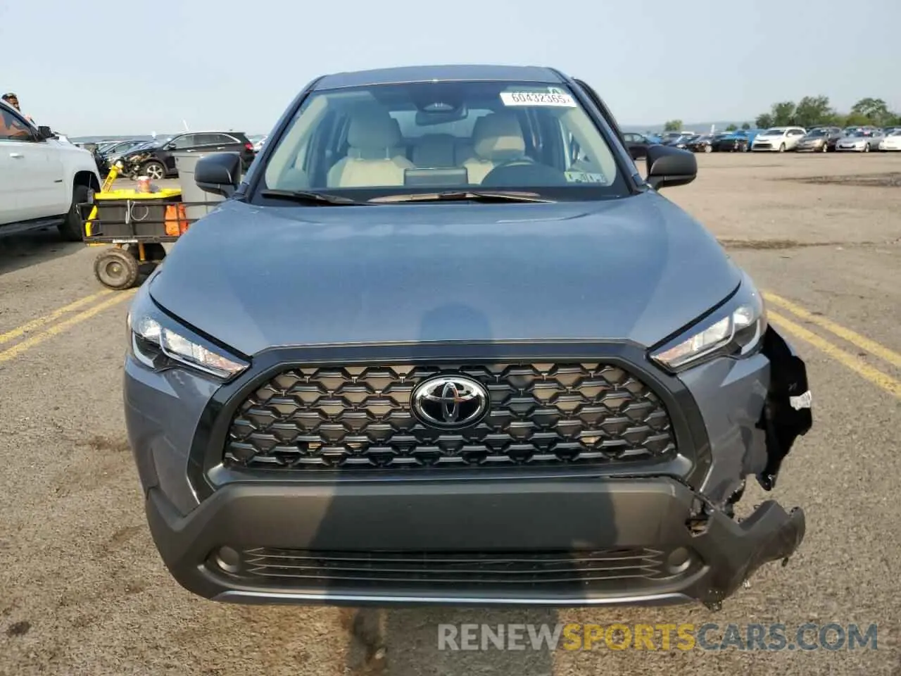 5 fotografías del automóvil dañado 7MUAAAAG7SV131306 TOYOTA COROLLA CR 2025