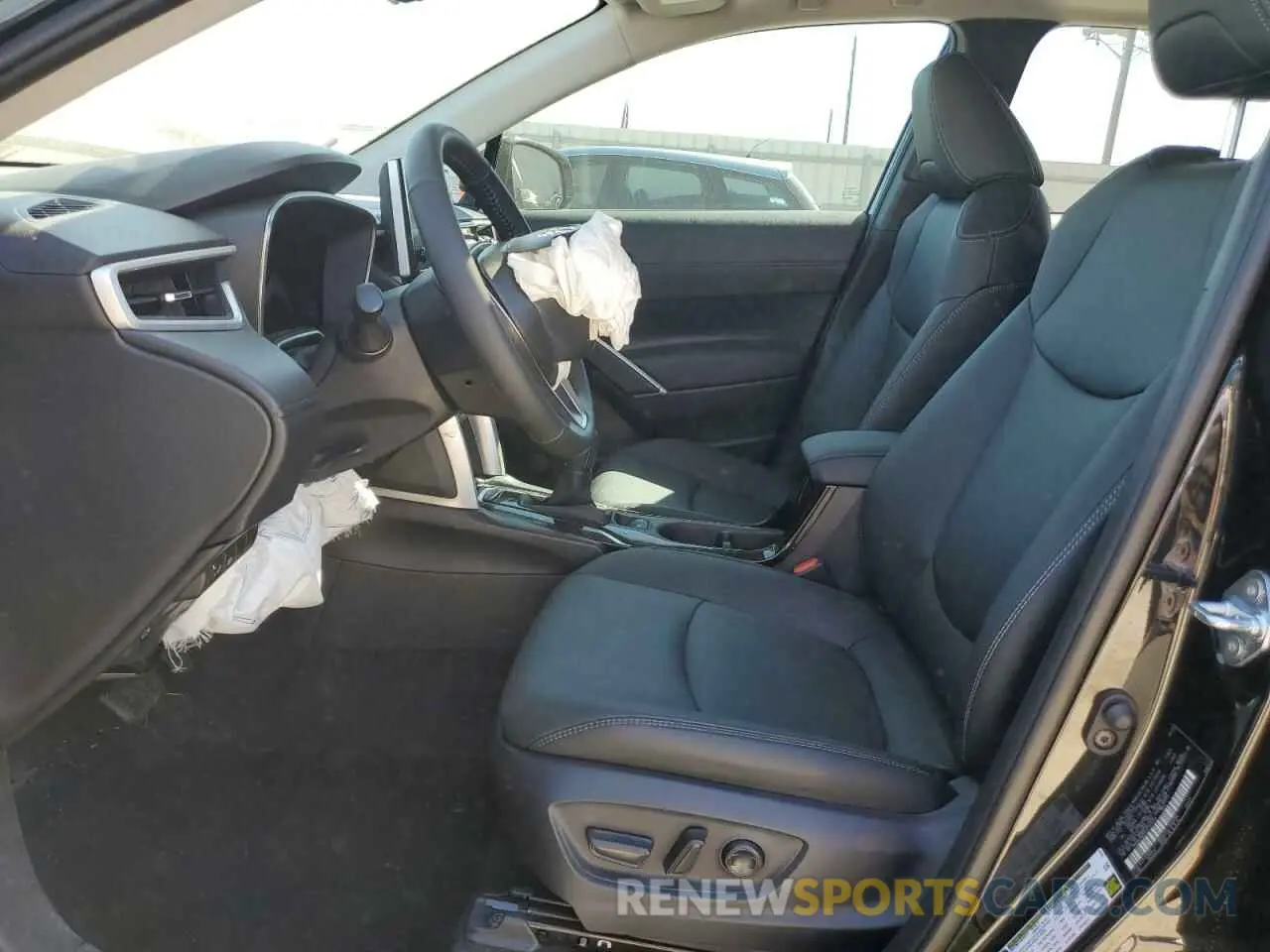7 fotografías del automóvil dañado 7MUDAABG4SV122624 TOYOTA COROLLA CR 2025