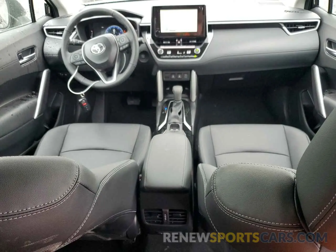 8 fotografías del automóvil dañado 7MUDAABG4SV131498 TOYOTA COROLLA CR 2025