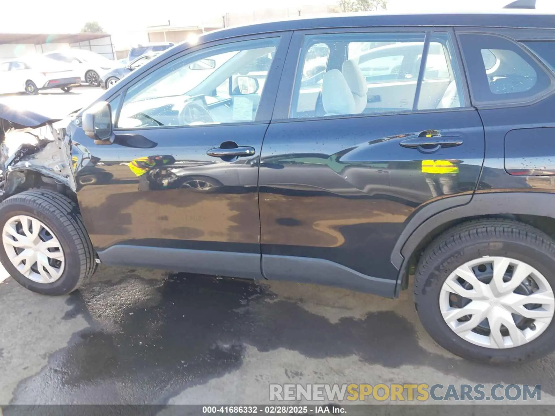 15 fotografías del automóvil dañado 7MUAAAAG9NV019465 TOYOTA COROLLA CROSS 2022