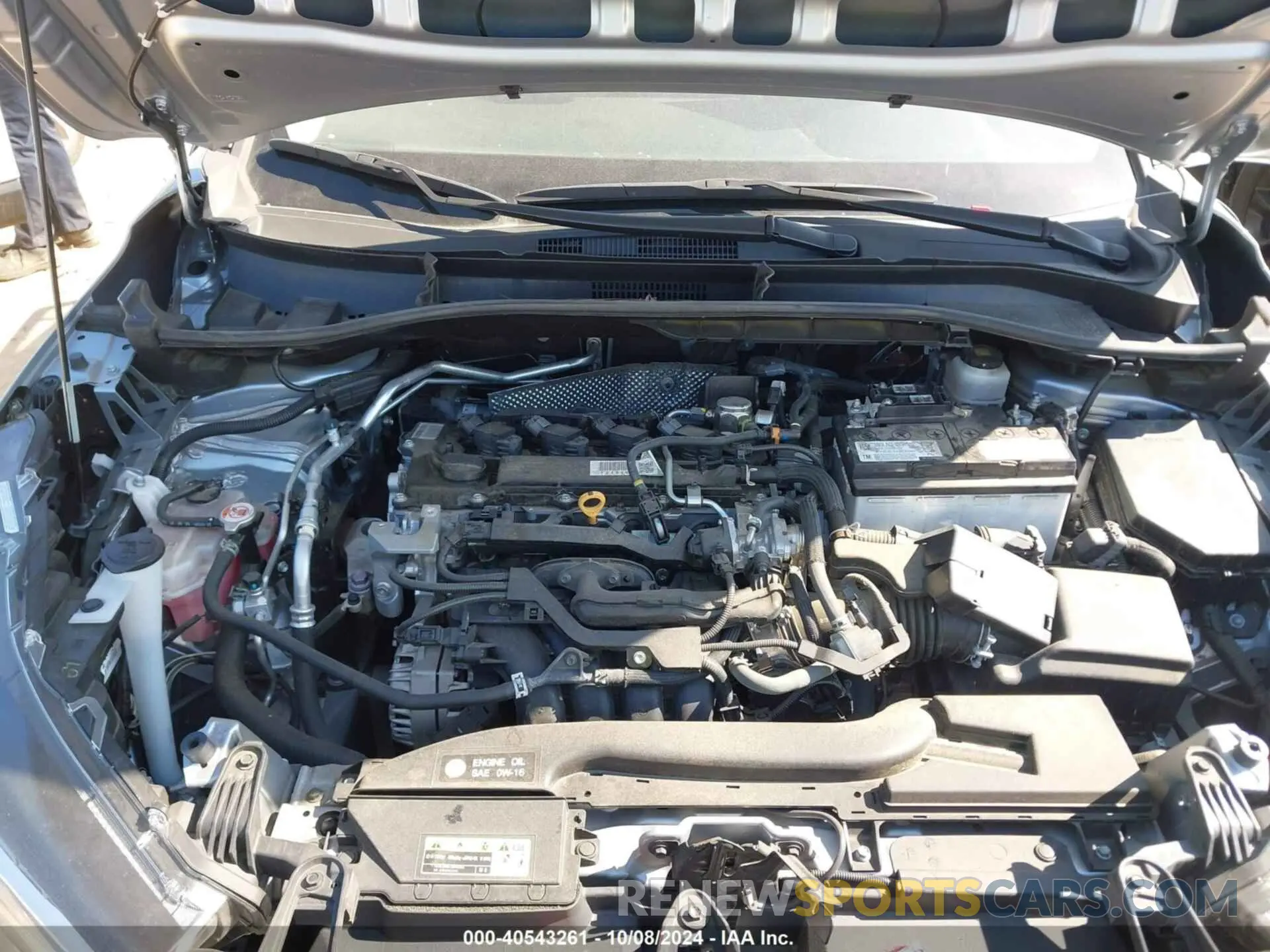 10 fotografías del automóvil dañado 7MUAAAAG9NV031485 TOYOTA COROLLA CROSS 2022