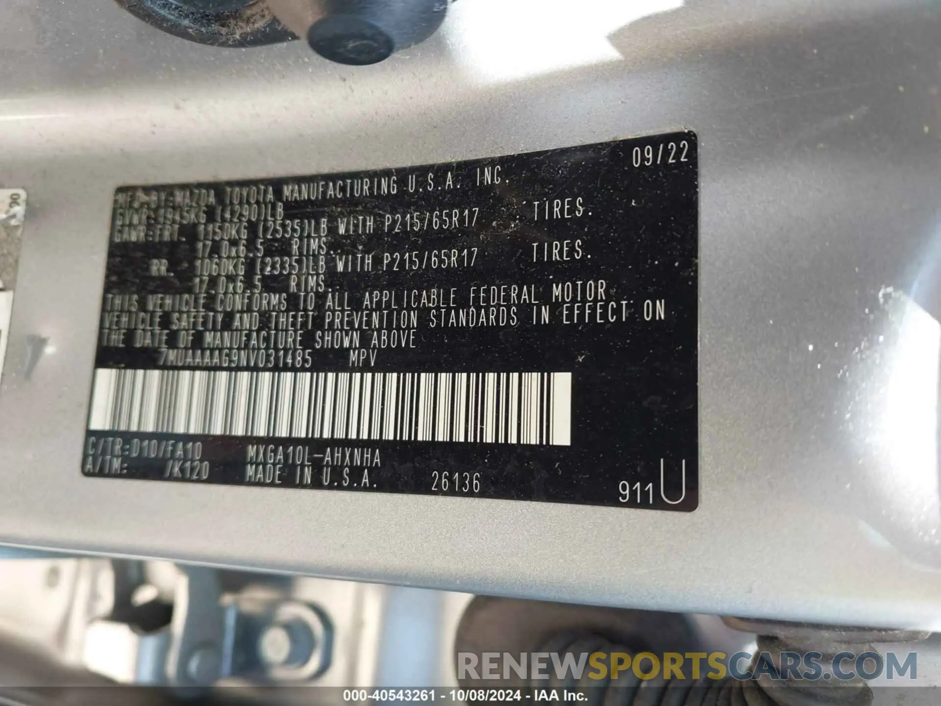 9 fotografías del automóvil dañado 7MUAAAAG9NV031485 TOYOTA COROLLA CROSS 2022