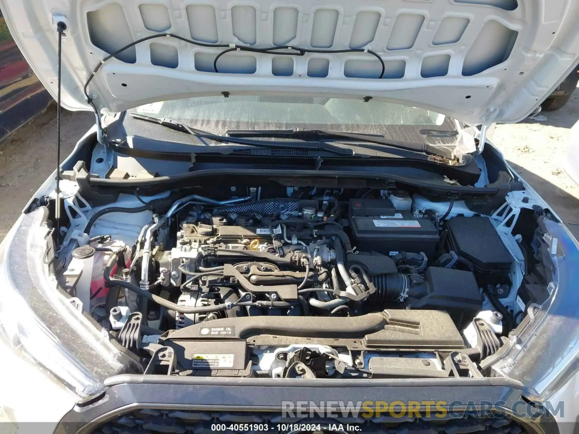 10 fotografías del automóvil dañado 7MUAAABG0NV003301 TOYOTA COROLLA CROSS 2022