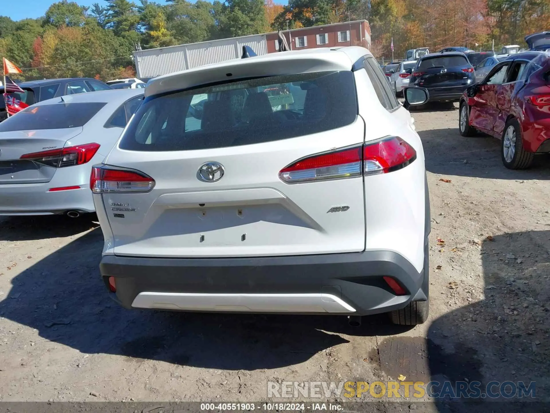 17 fotografías del automóvil dañado 7MUAAABG0NV003301 TOYOTA COROLLA CROSS 2022