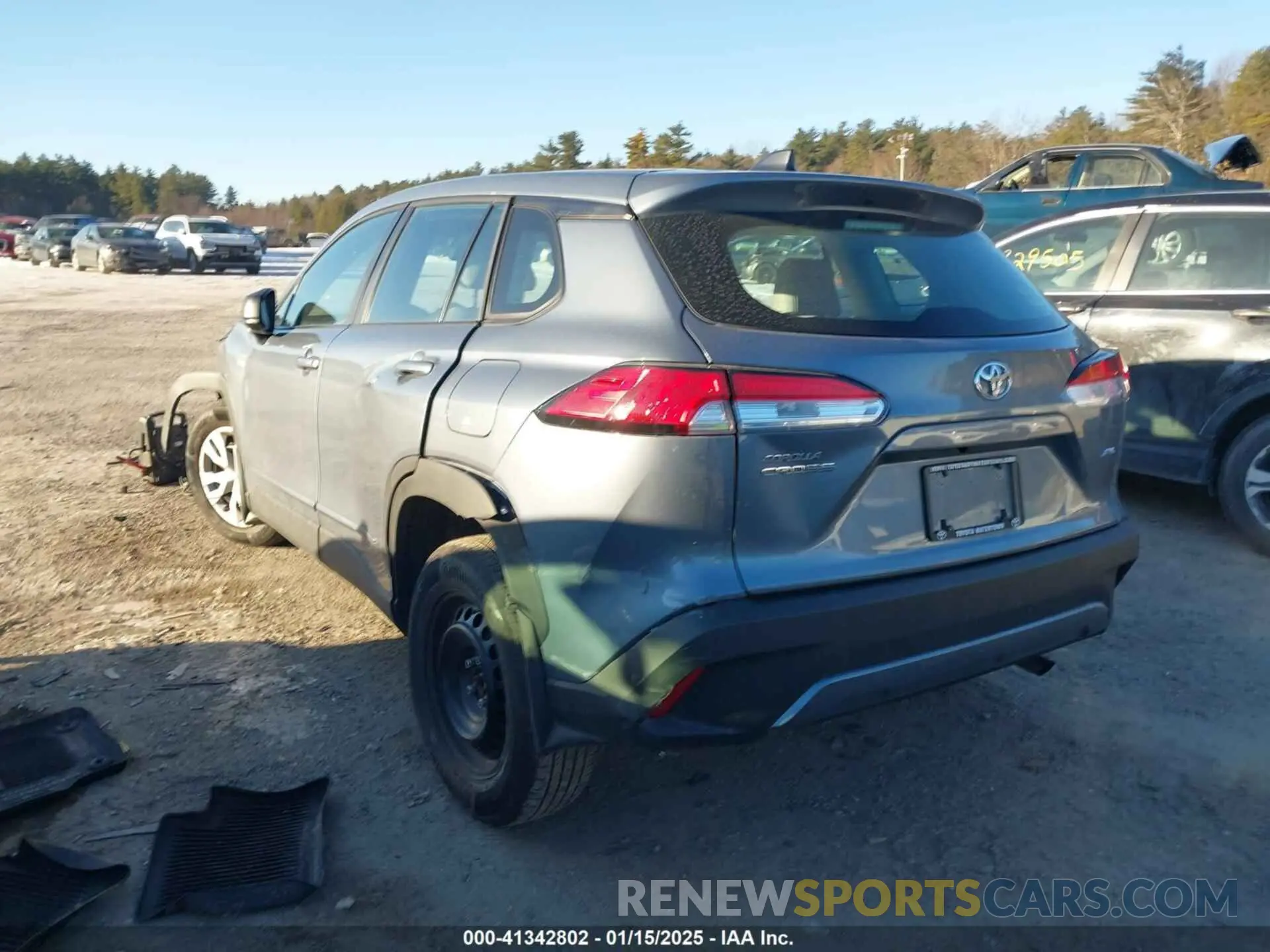 3 fotografías del automóvil dañado 7MUAAABG3NV020996 TOYOTA COROLLA CROSS 2022