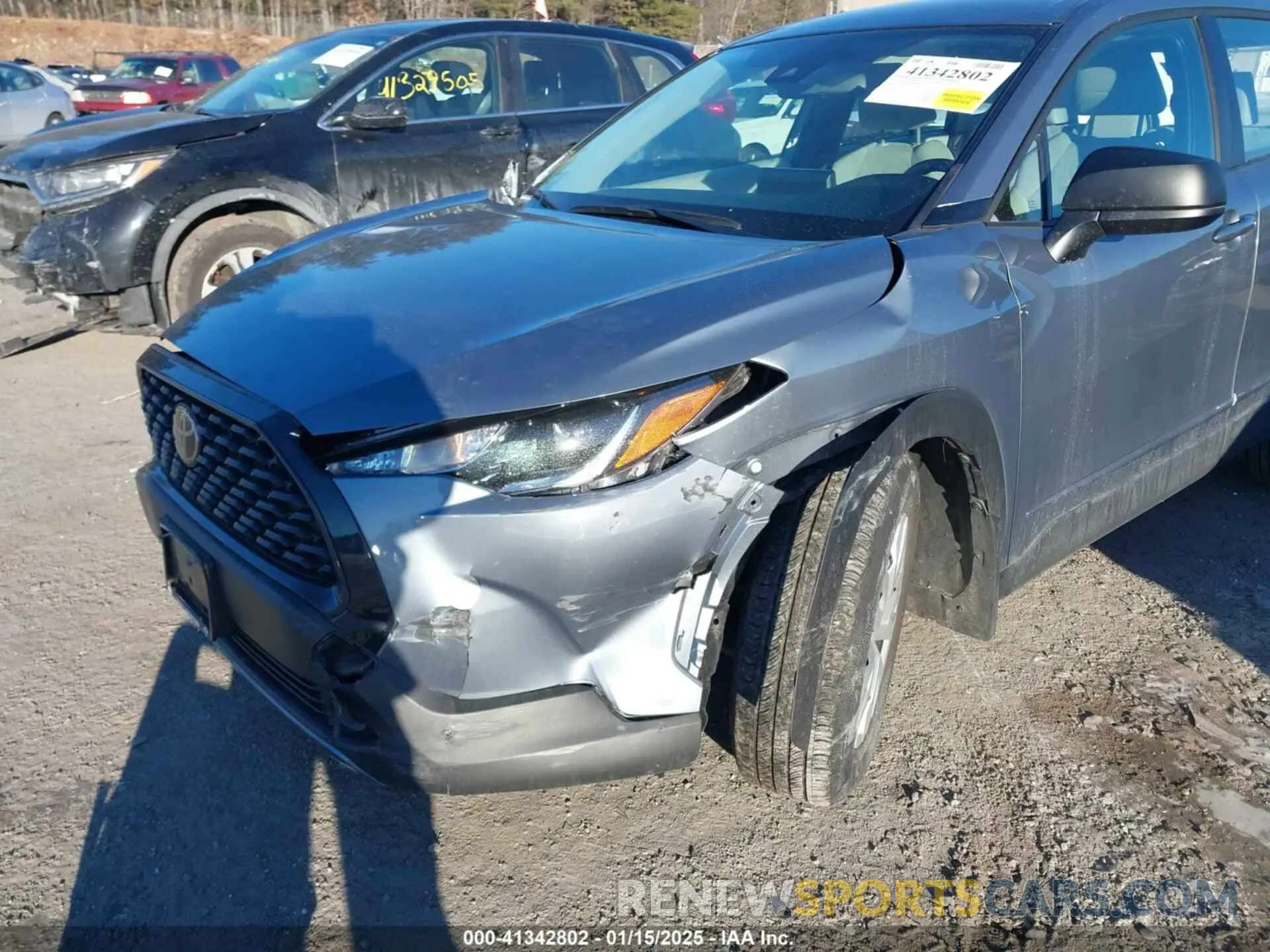 6 fotografías del automóvil dañado 7MUAAABG3NV020996 TOYOTA COROLLA CROSS 2022