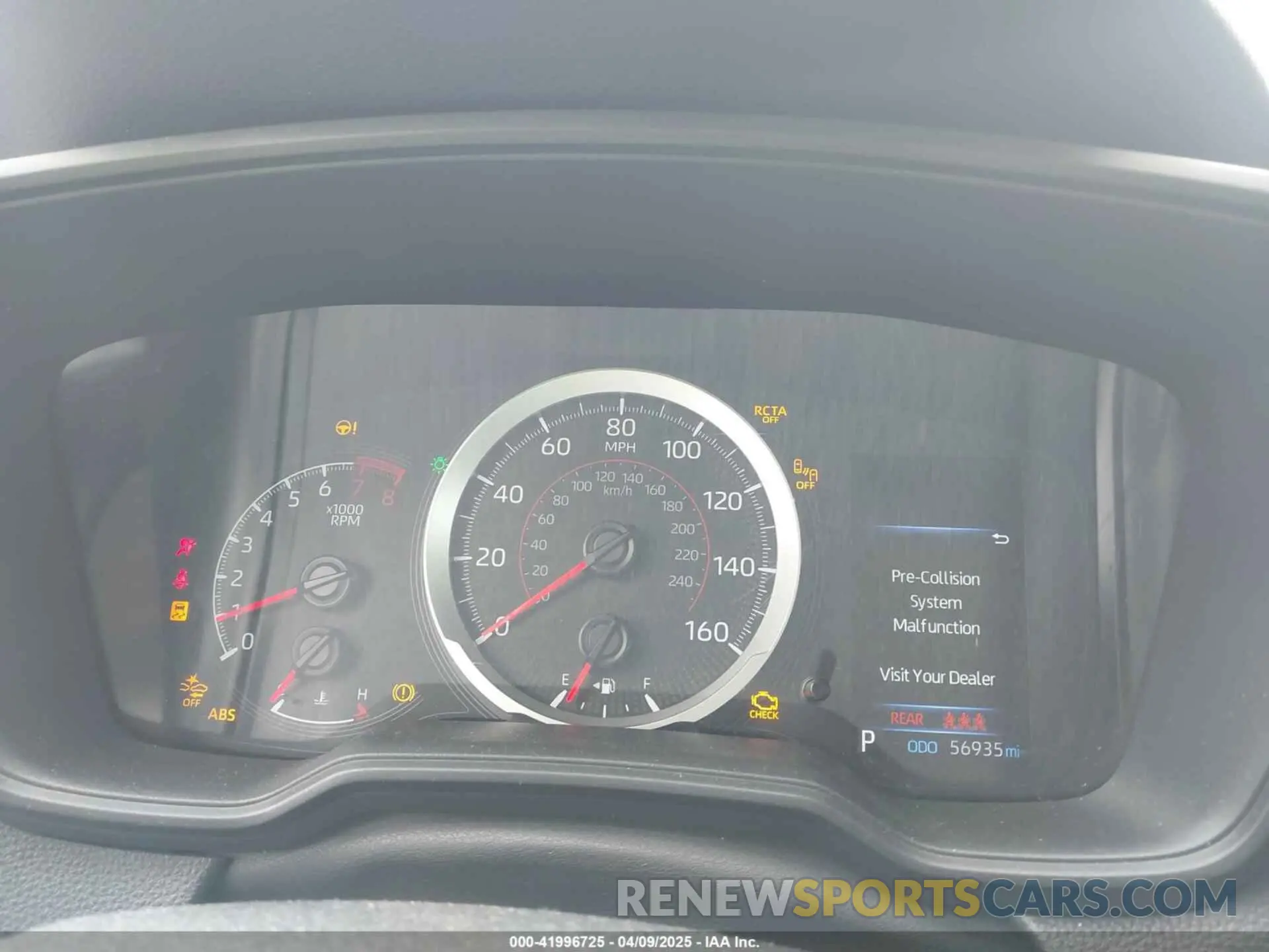 7 fotografías del automóvil dañado 7MUBAAAG0NV011047 TOYOTA COROLLA CROSS 2022