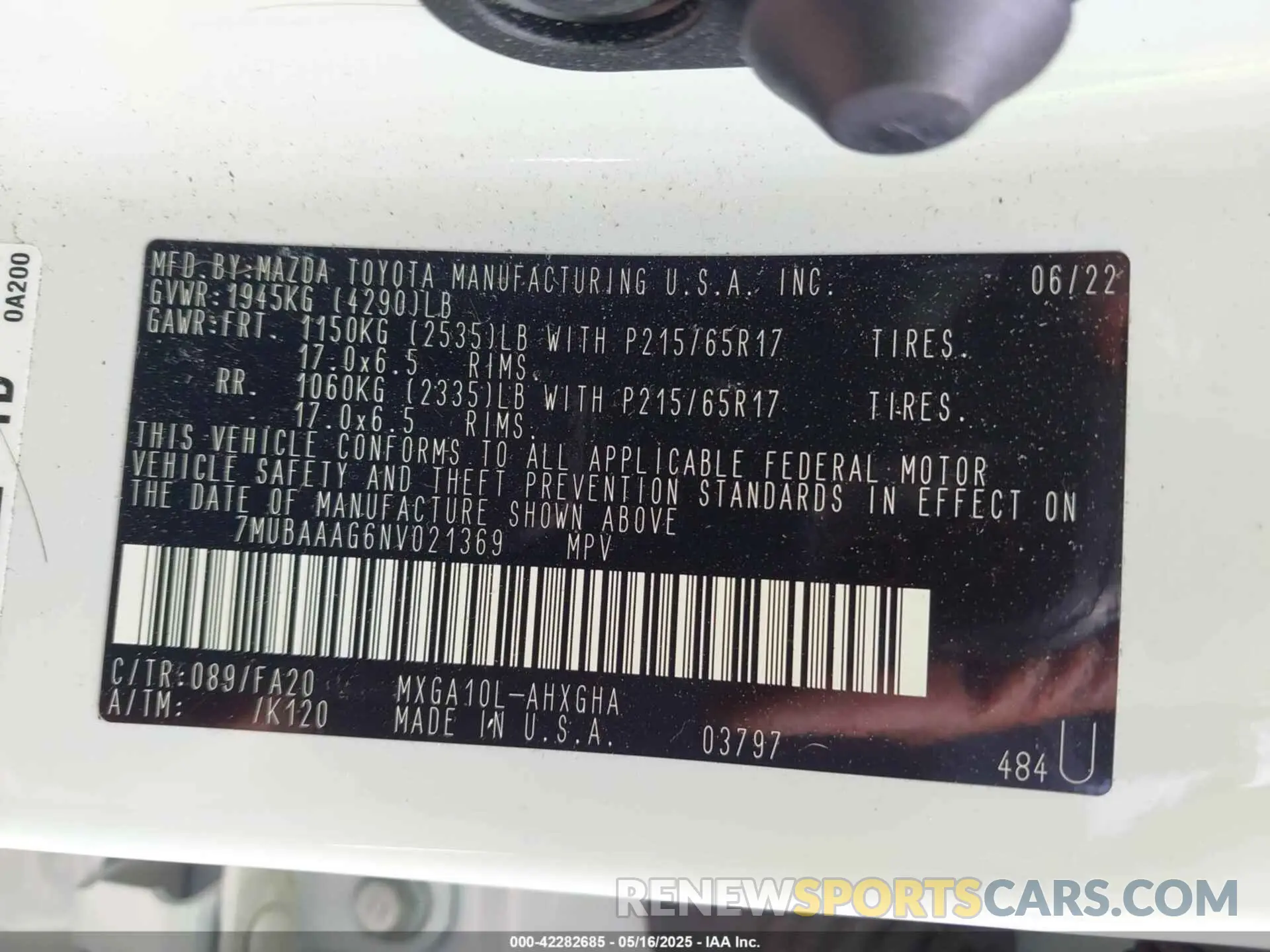 9 fotografías del automóvil dañado 7MUBAAAG6NV021369 TOYOTA COROLLA CROSS 2022