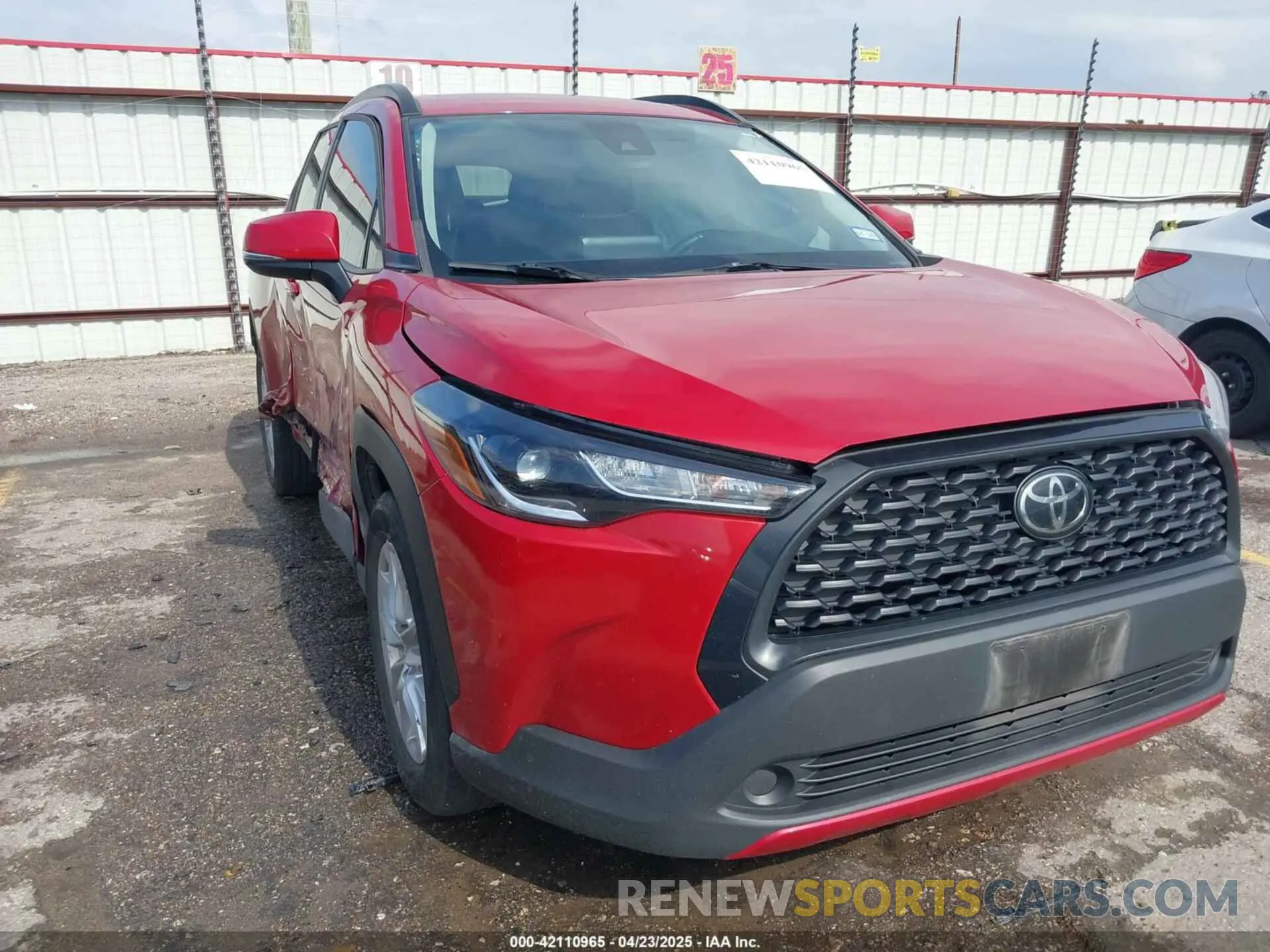 1 fotografías del automóvil dañado 7MUBAAAGXNV021150 TOYOTA COROLLA CROSS 2022