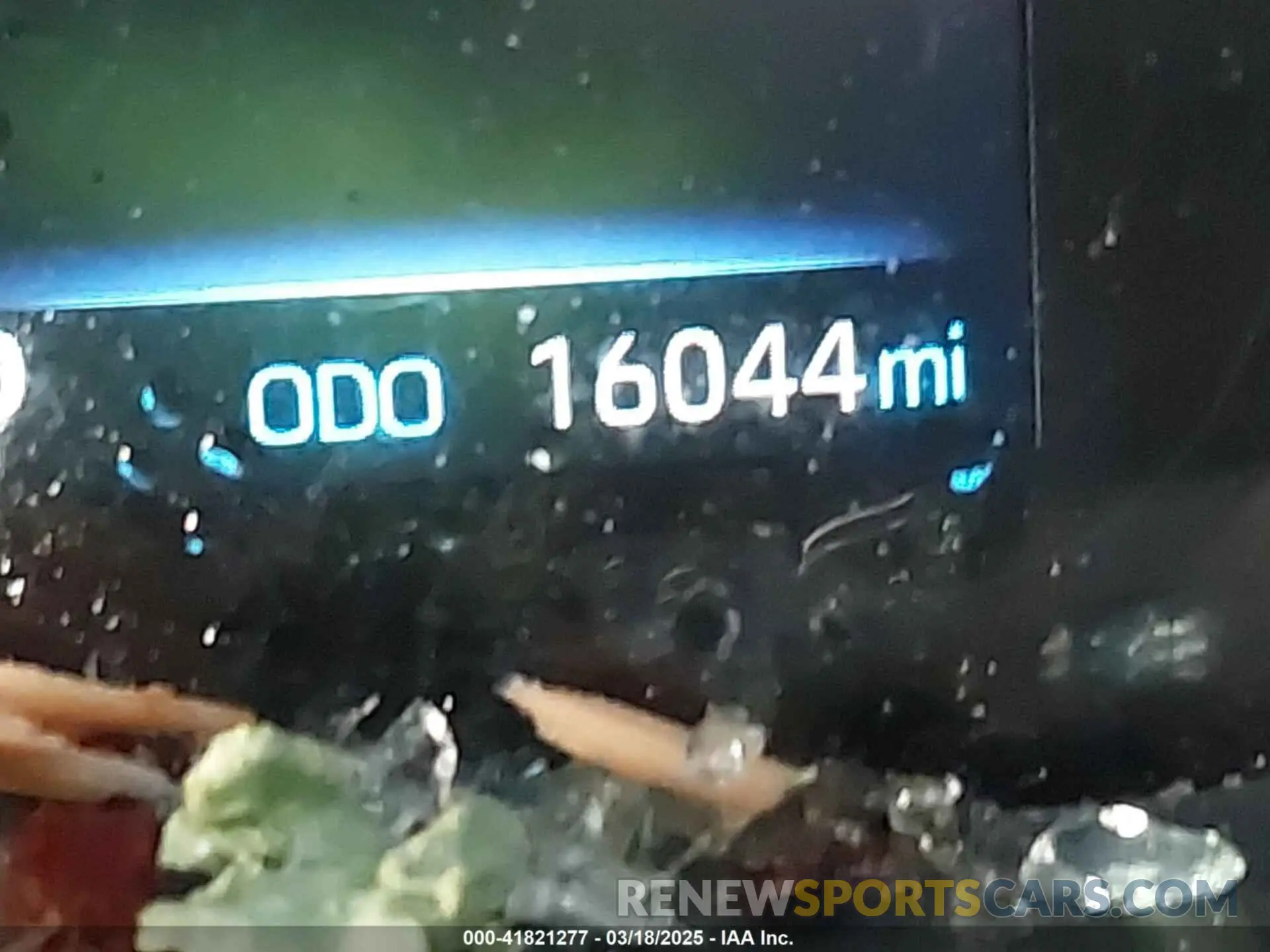 15 fotografías del automóvil dañado 7MUBAABG0NV030759 TOYOTA COROLLA CROSS 2022