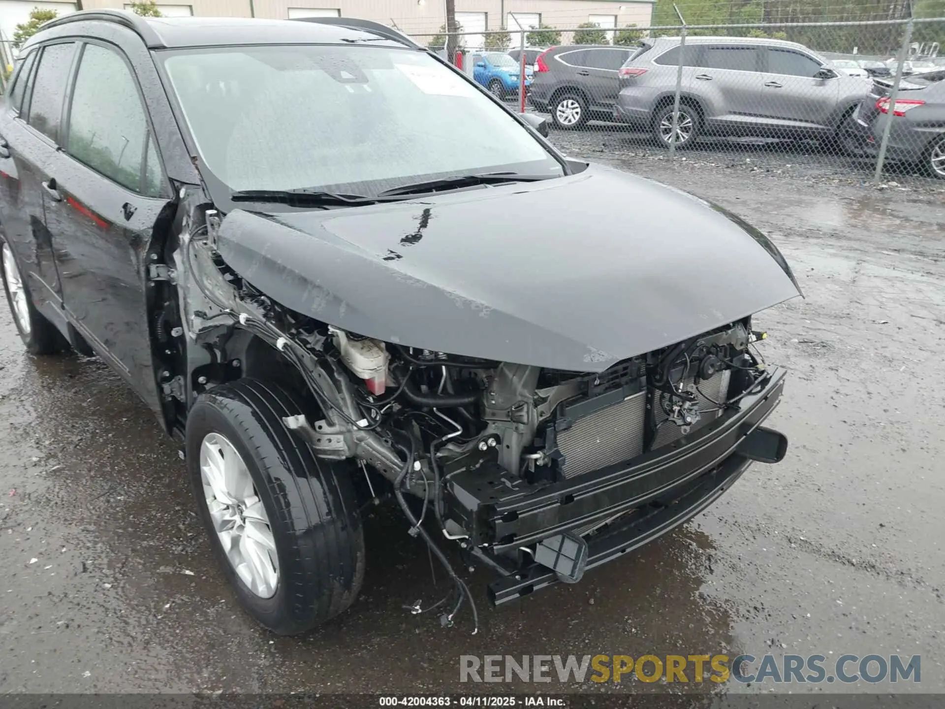 6 fotografías del automóvil dañado 7MUBAABG1NV024095 TOYOTA COROLLA CROSS 2022