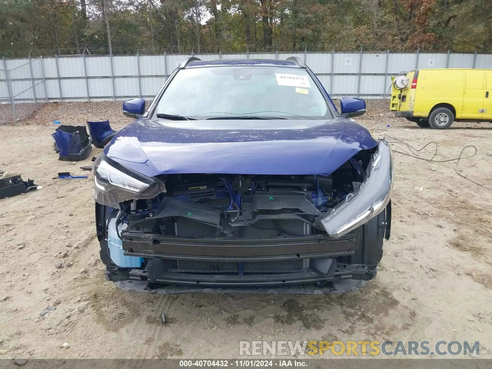12 fotografías del automóvil dañado 7MUBAABG3NV037625 TOYOTA COROLLA CROSS 2022