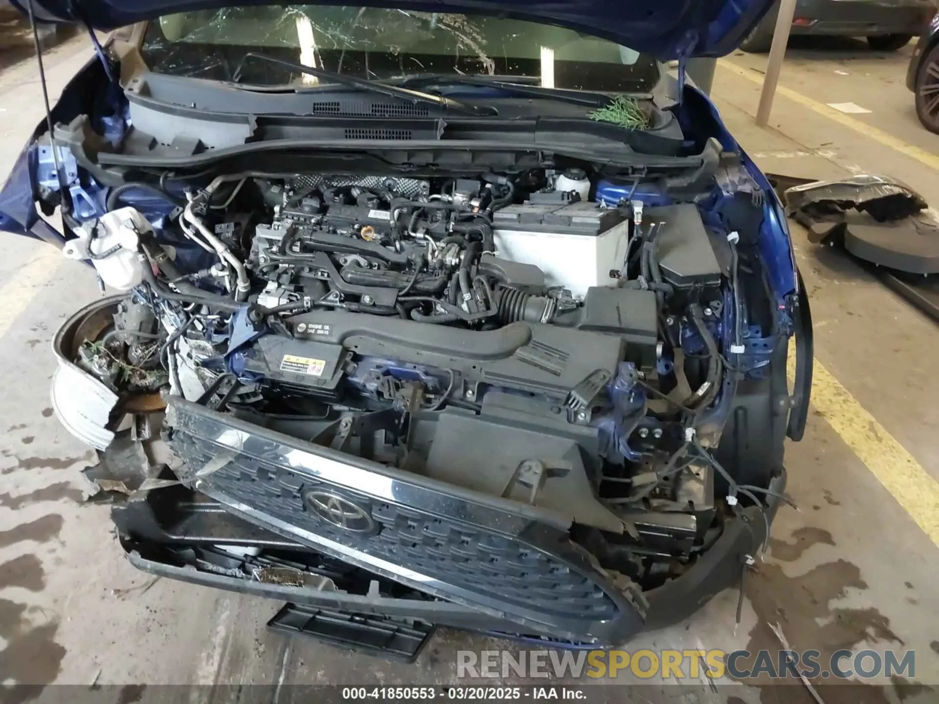 10 fotografías del automóvil dañado 7MUBAABG4NV031977 TOYOTA COROLLA CROSS 2022