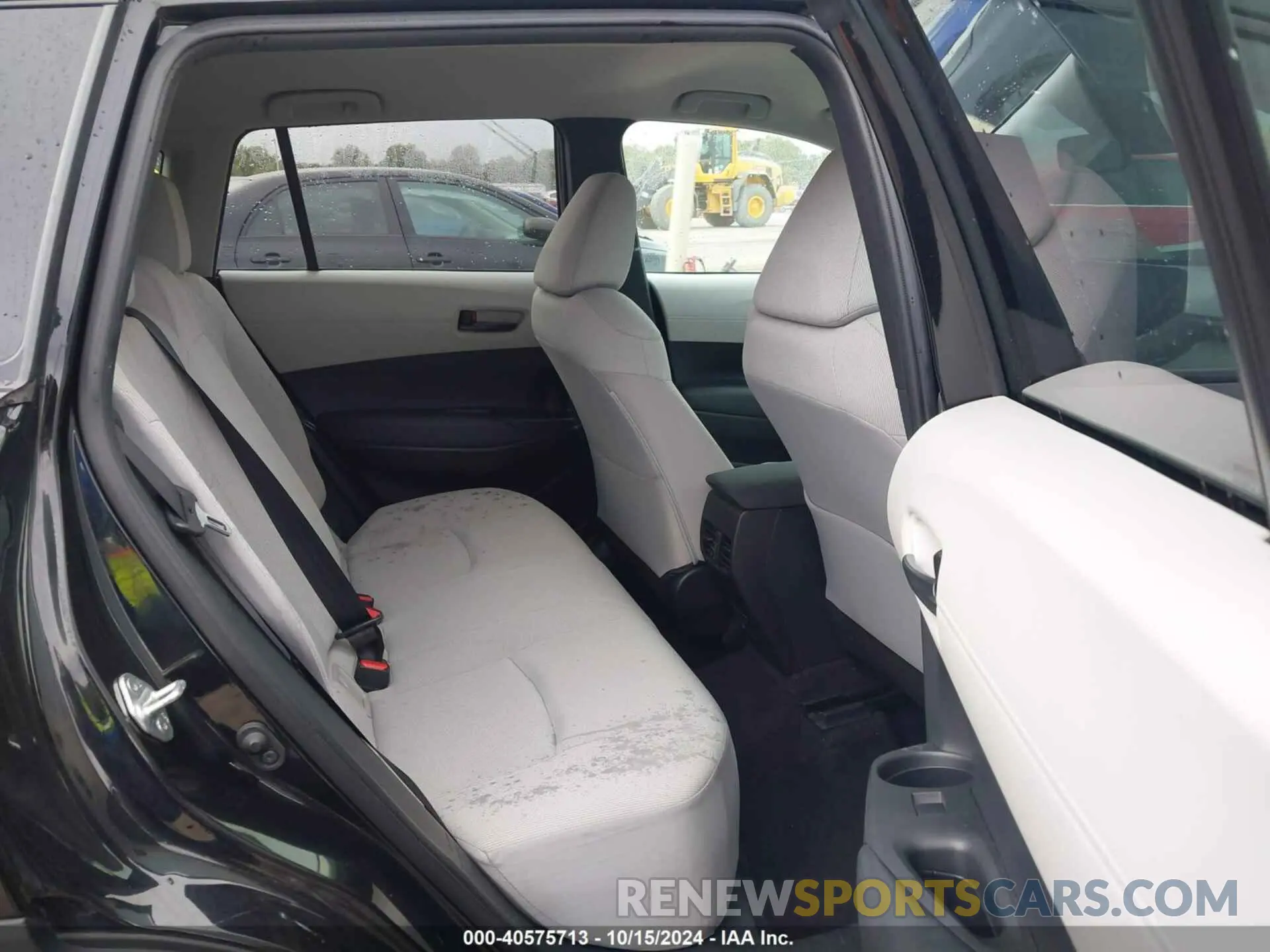 8 fotografías del automóvil dañado 7MUCAAAG2NV014939 TOYOTA COROLLA CROSS 2022