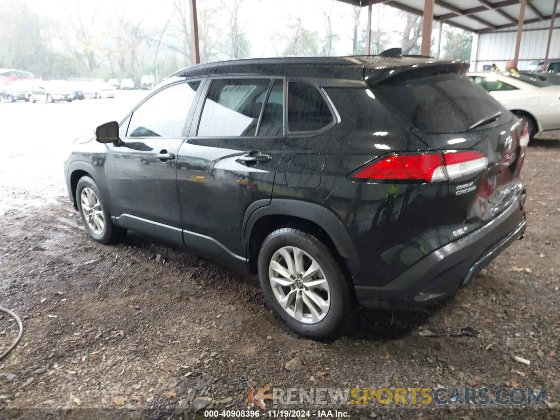 3 fotografías del automóvil dañado 7MUCAAAG5NV015227 TOYOTA COROLLA CROSS 2022