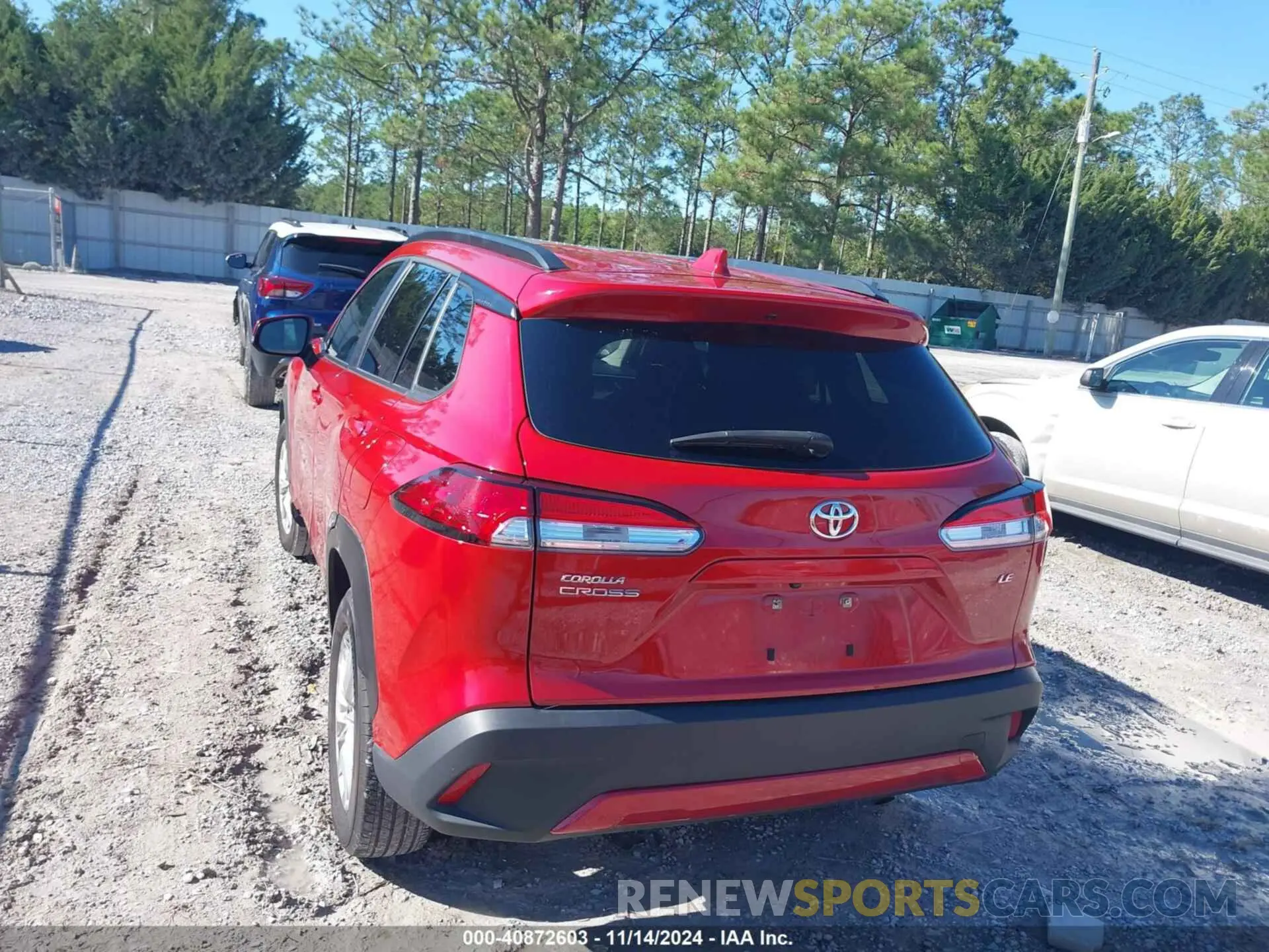 16 fotografías del automóvil dañado 7MUCAAAG6NV025782 TOYOTA COROLLA CROSS 2022