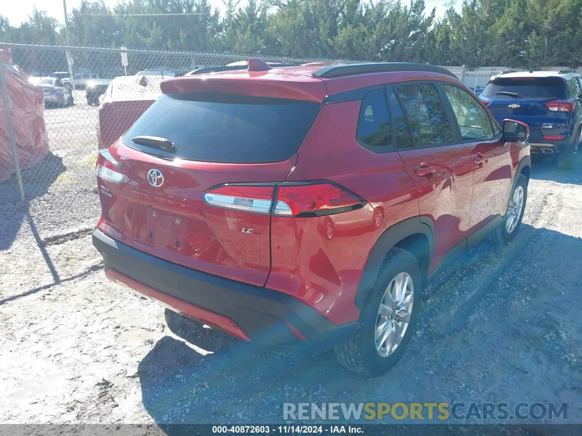 4 fotografías del automóvil dañado 7MUCAAAG6NV025782 TOYOTA COROLLA CROSS 2022