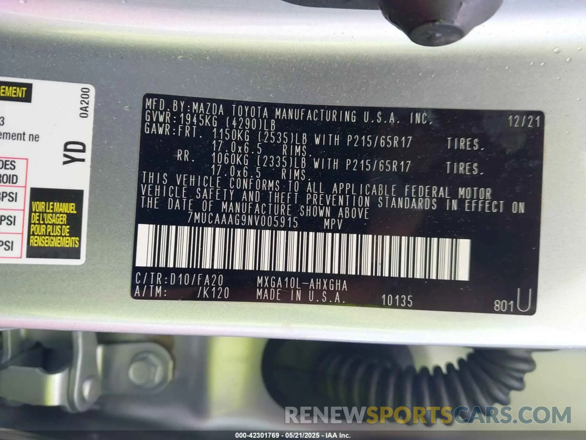 9 fotografías del automóvil dañado 7MUCAAAG9NV005915 TOYOTA COROLLA CROSS 2022