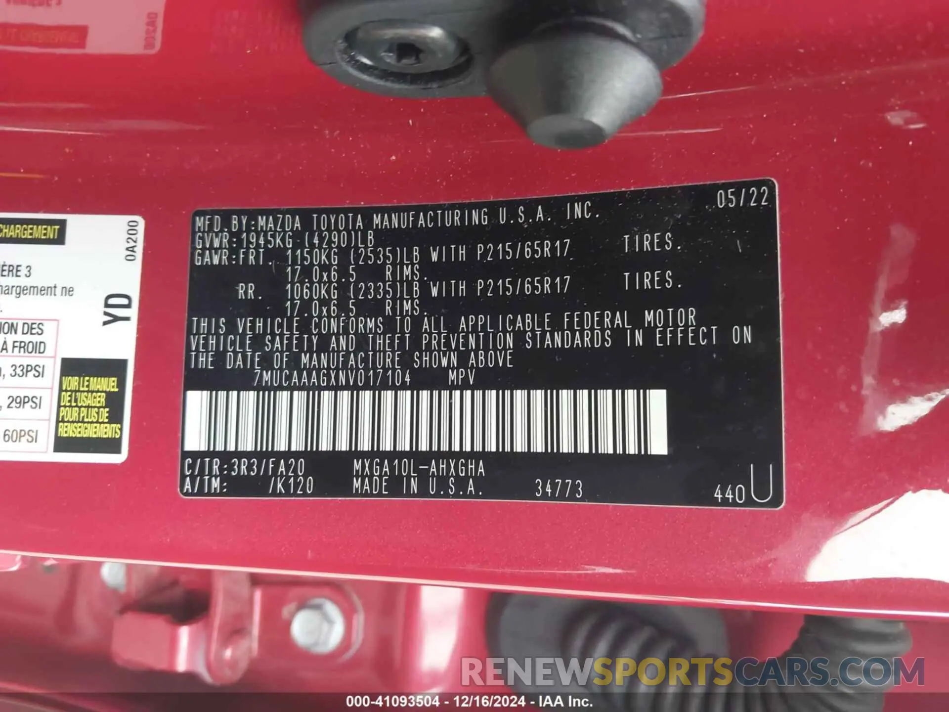 9 fotografías del automóvil dañado 7MUCAAAGXNV017104 TOYOTA COROLLA CROSS 2022