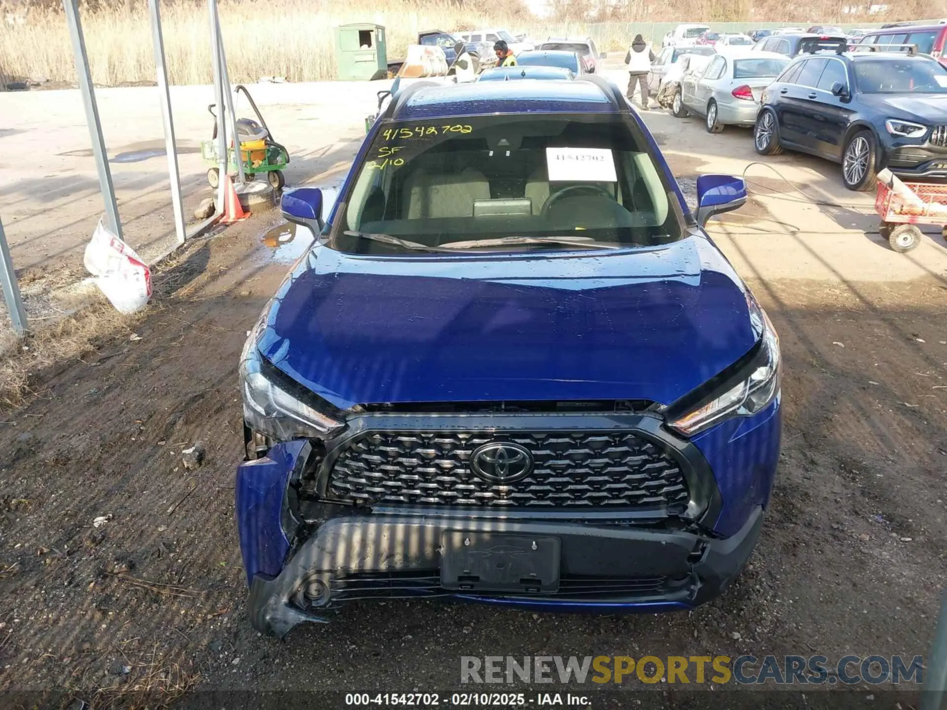 12 fotografías del automóvil dañado 7MUCAAAGXNV034887 TOYOTA COROLLA CROSS 2022